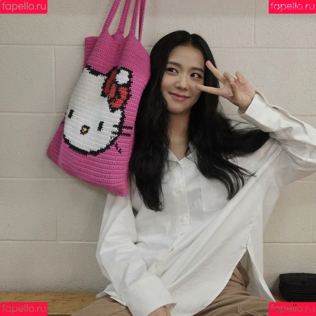 Jisoo Onlyfans Photo Gallery 