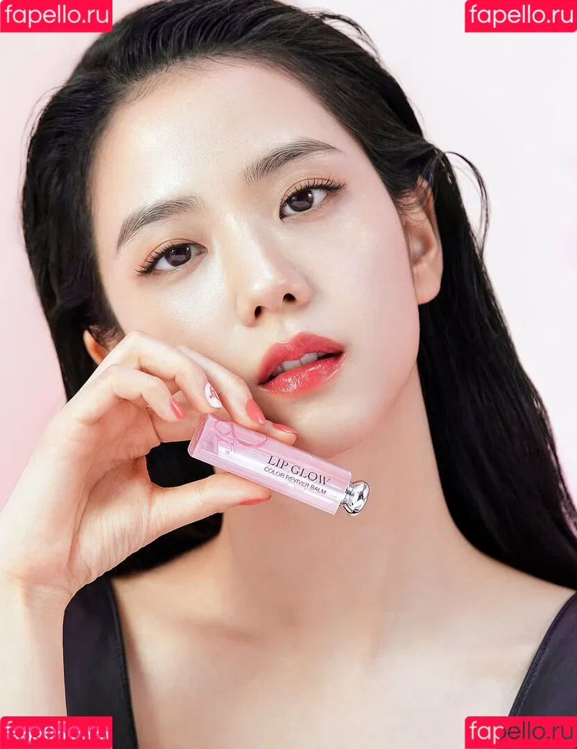 Jisoo Onlyfans Photo Gallery 