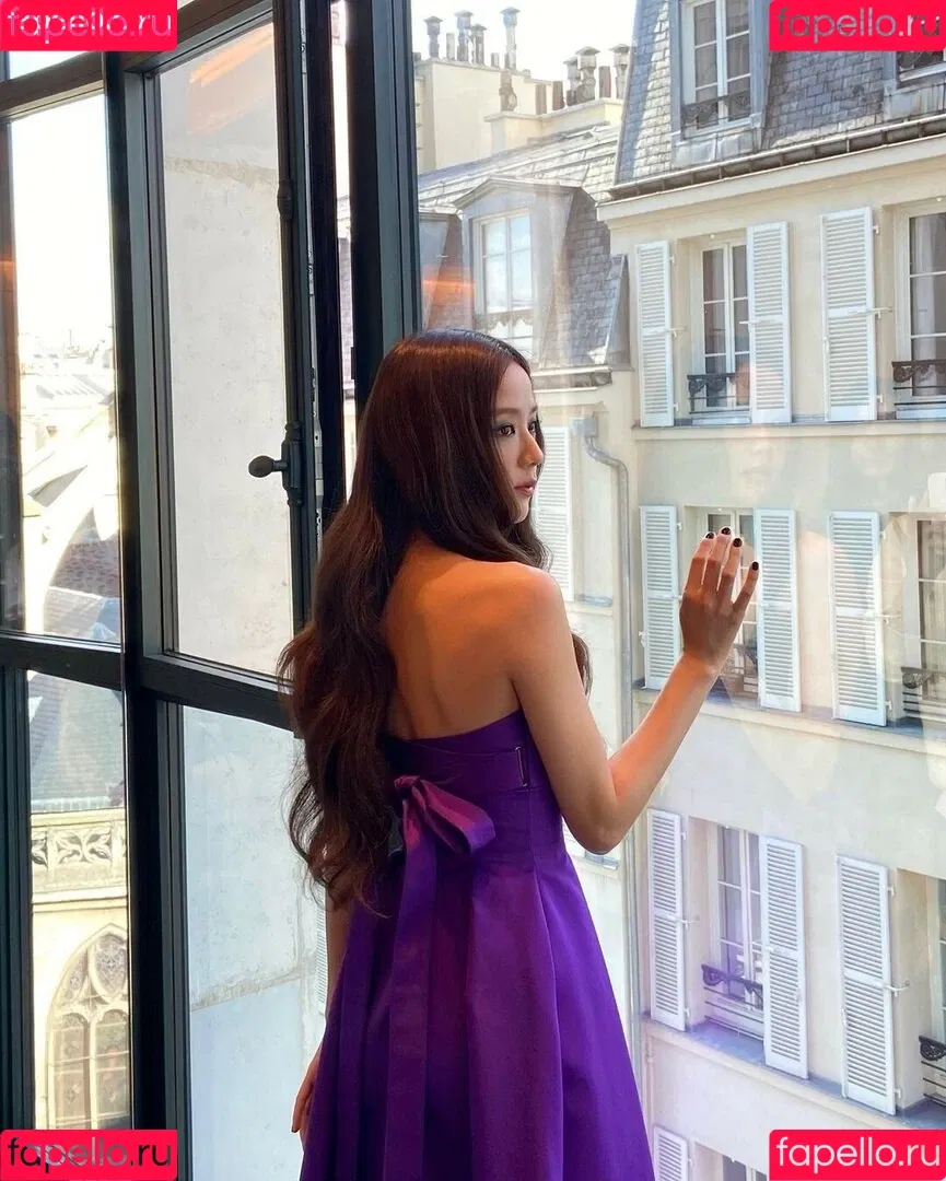 Jisoo Onlyfans Photo Gallery 
