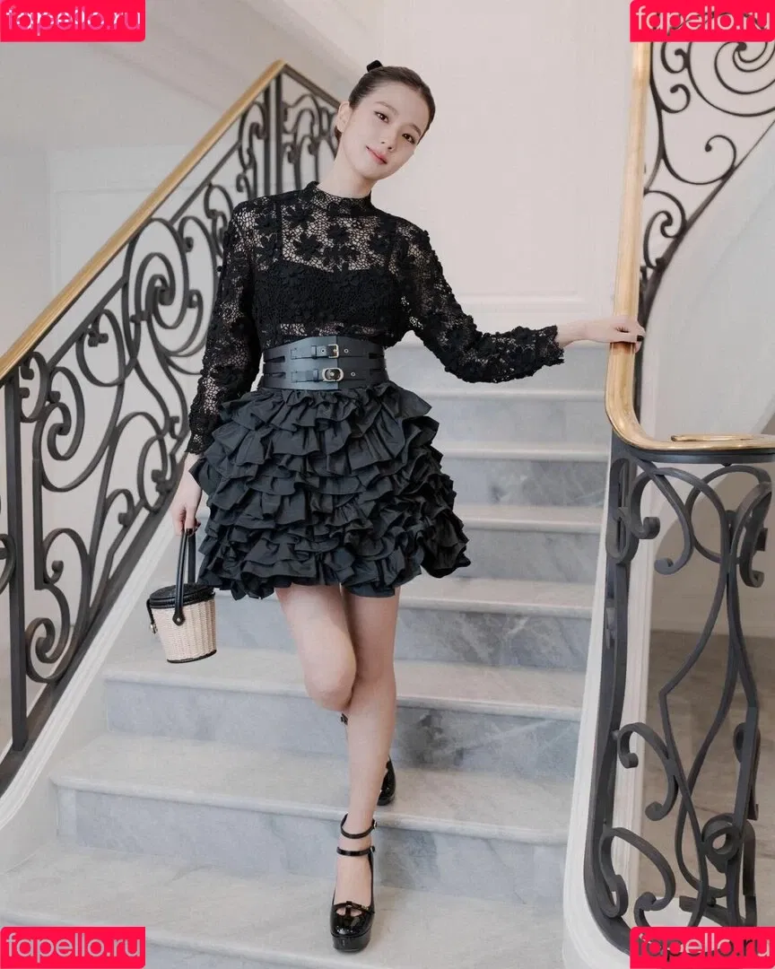 Jisoo Onlyfans Photo Gallery 
