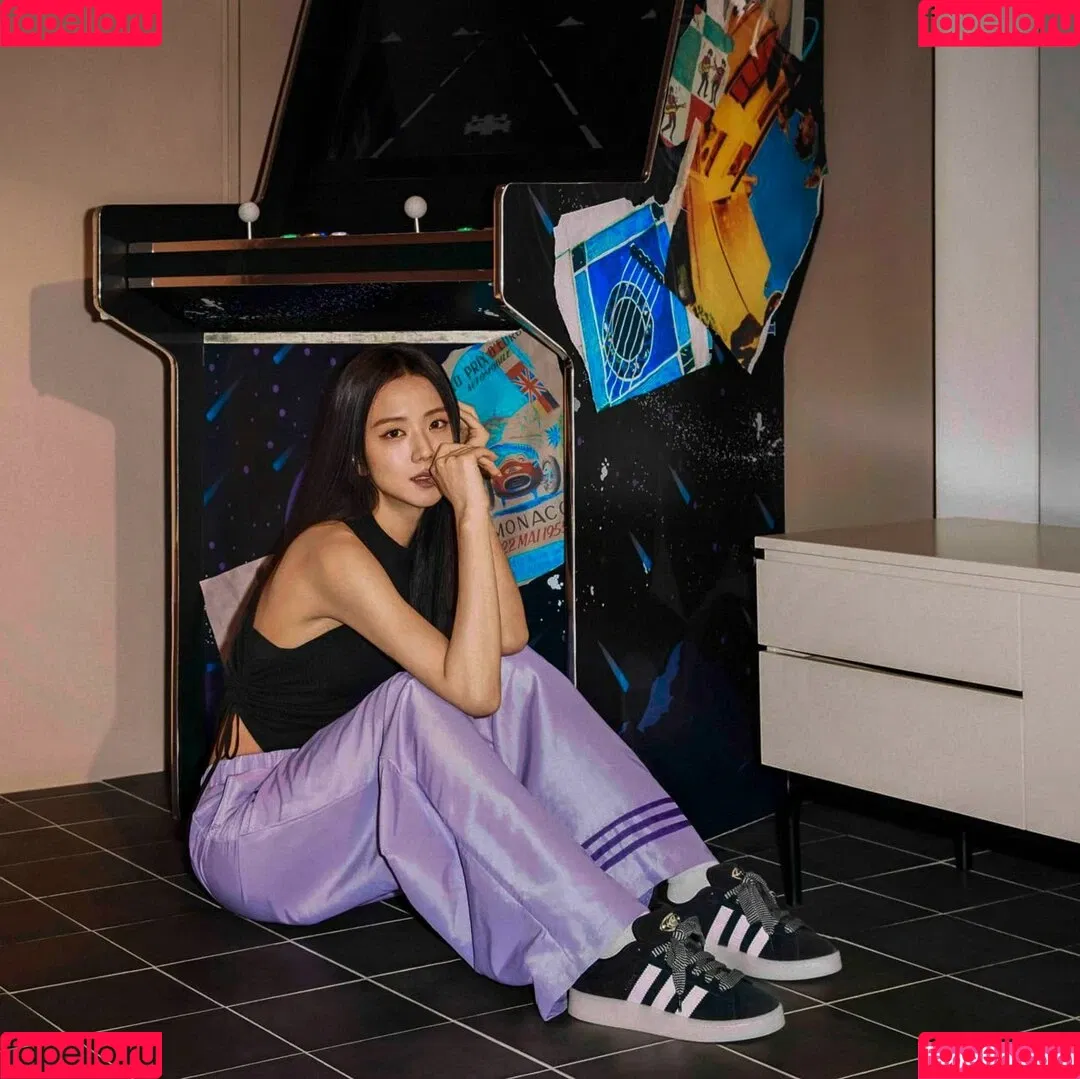 Jisoo Onlyfans Photo Gallery 
