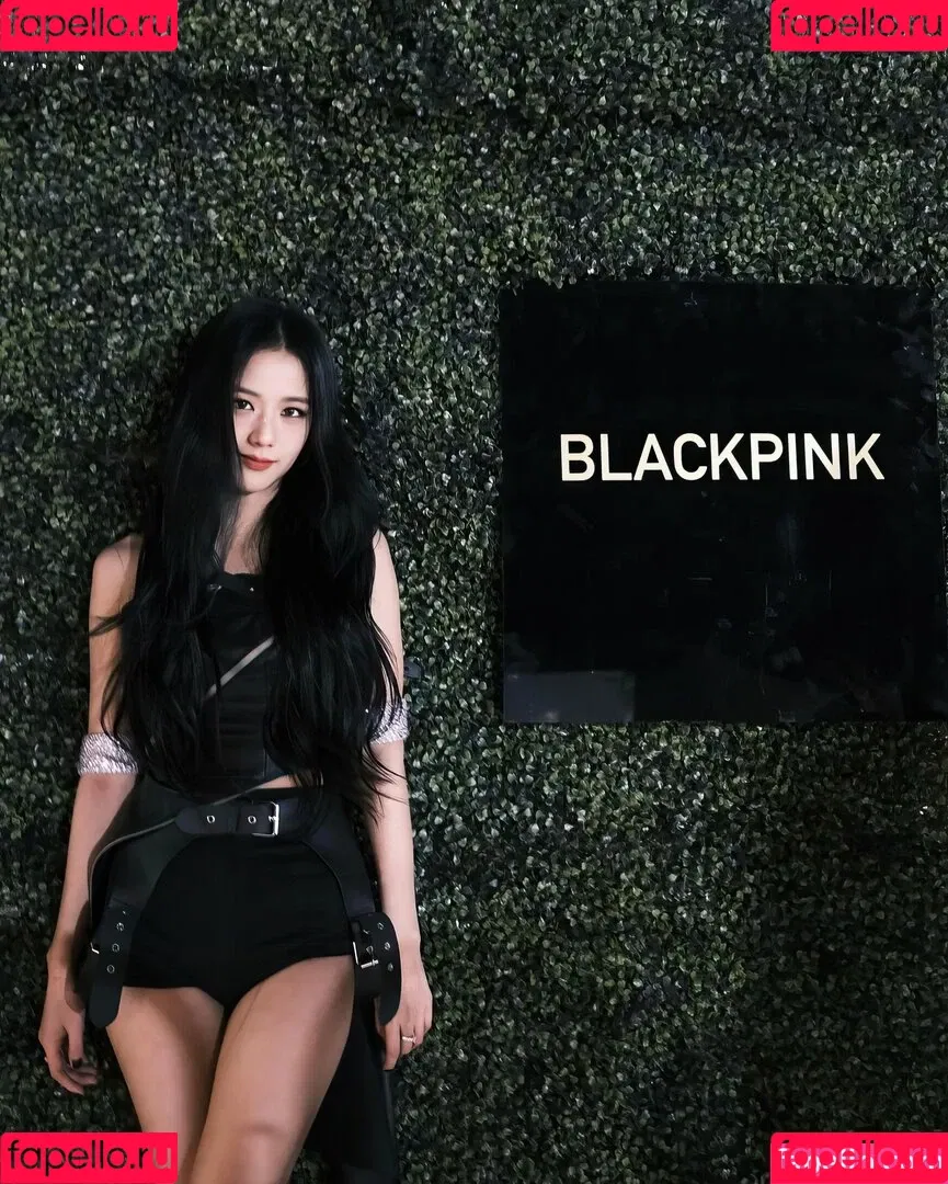 Jisoo Onlyfans Photo Gallery 