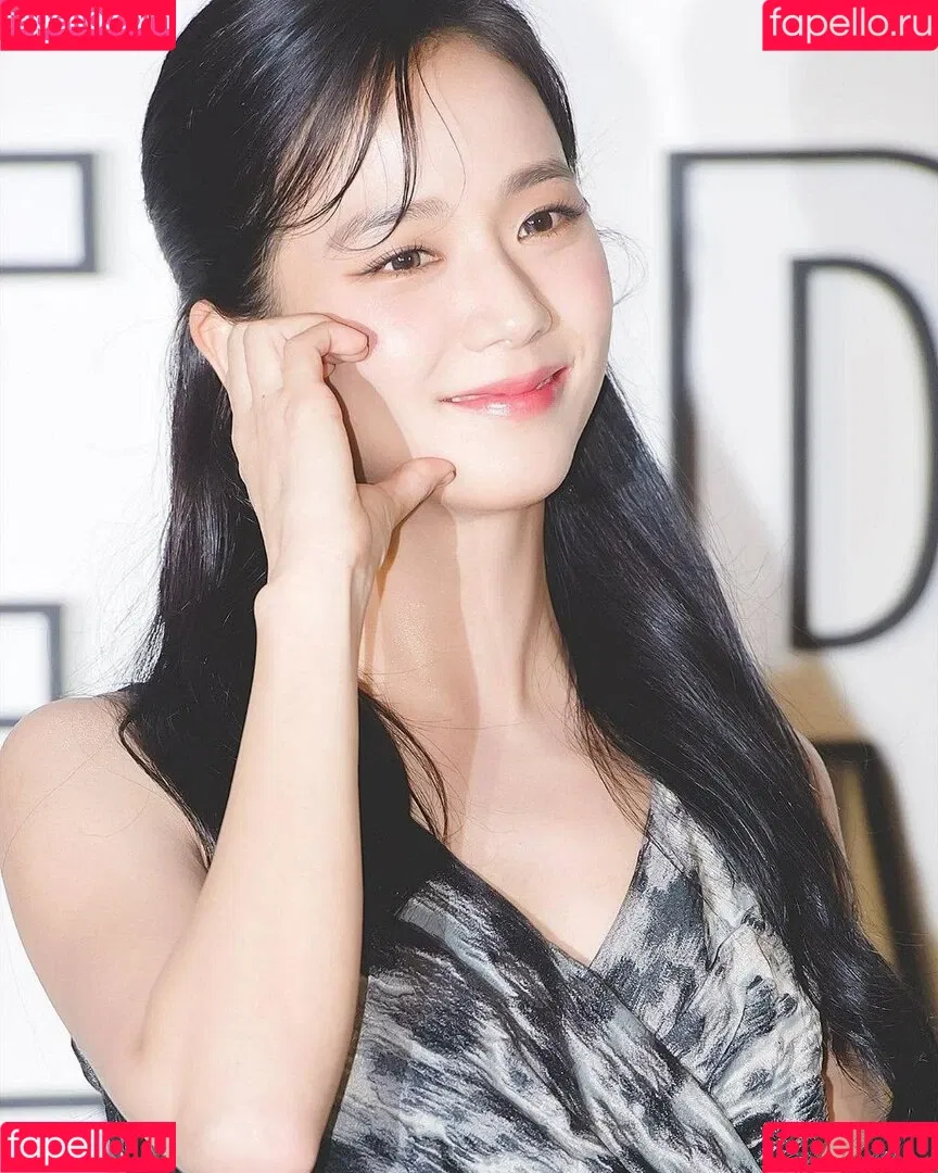 Jisoo Onlyfans Photo Gallery 