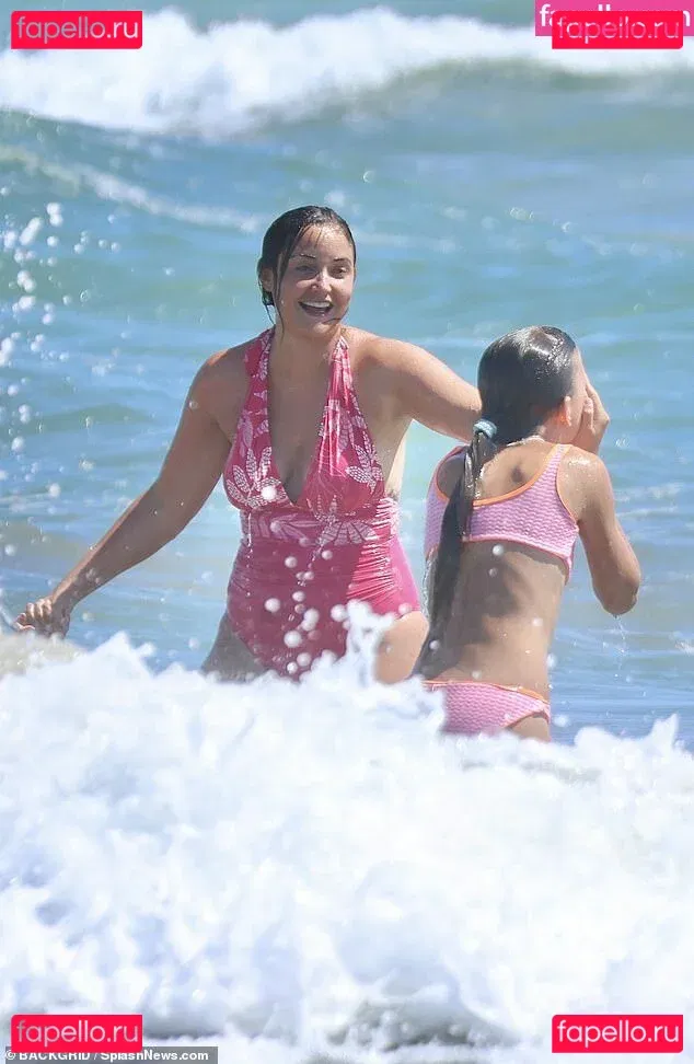 Jisoo Onlyfans Photo Gallery 