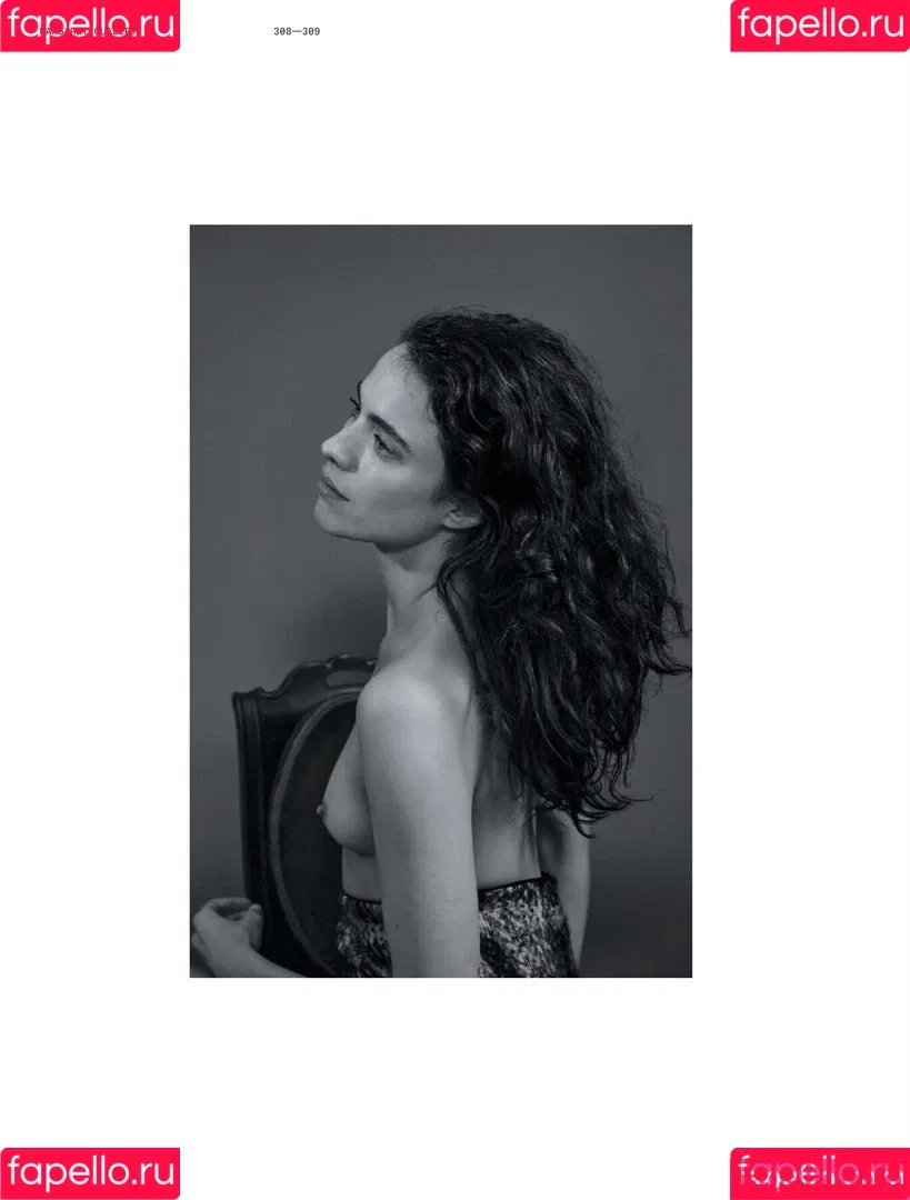 Margaret Qualley Onlyfans Photo Gallery 