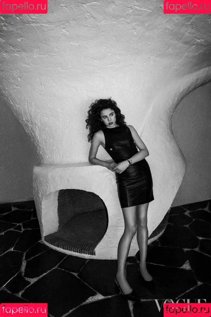 Margaret Qualley Onlyfans Photo Gallery 