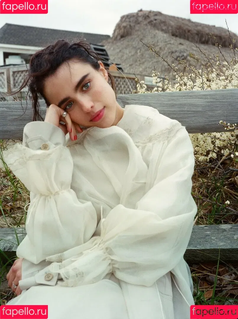 Margaret Qualley Onlyfans Photo Gallery 