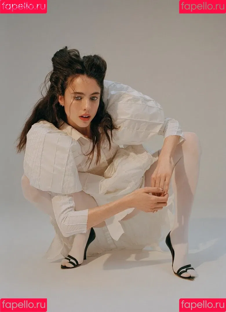 Margaret Qualley Onlyfans Photo Gallery 