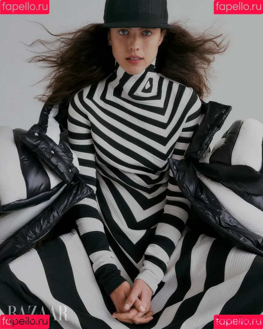 Margaret Qualley Onlyfans Photo Gallery 