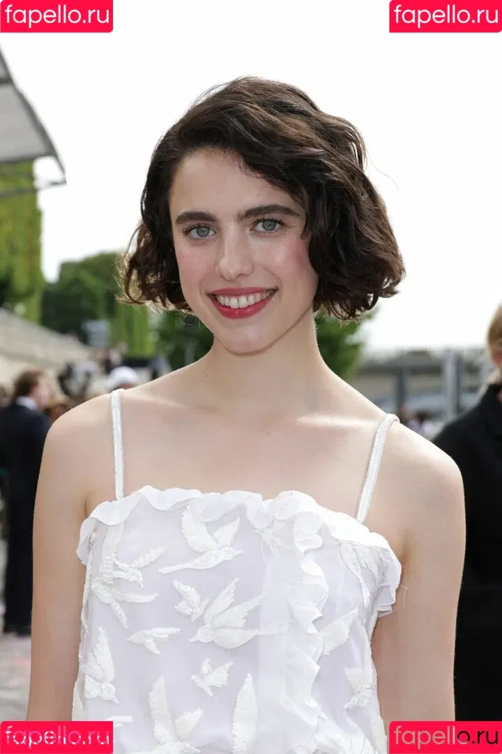 Margaret Qualley Onlyfans Photo Gallery 