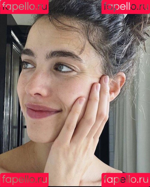 Margaret Qualley Onlyfans Photo Gallery 