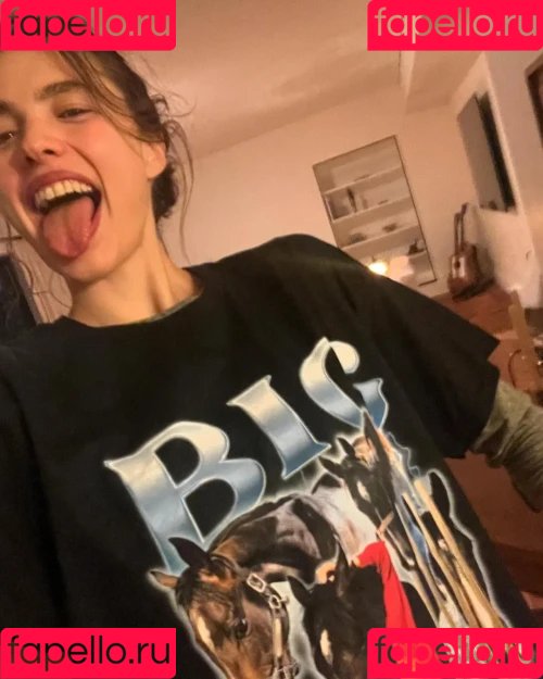 Margaret Qualley Onlyfans Photo Gallery 