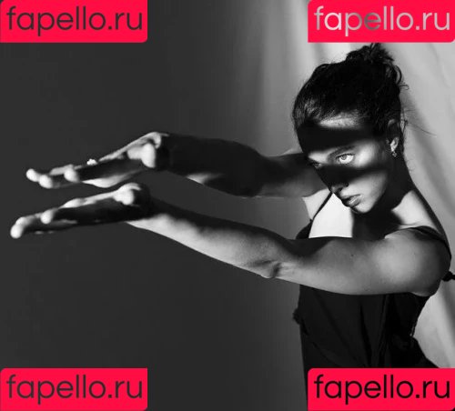 Margaret Qualley Onlyfans Photo Gallery 