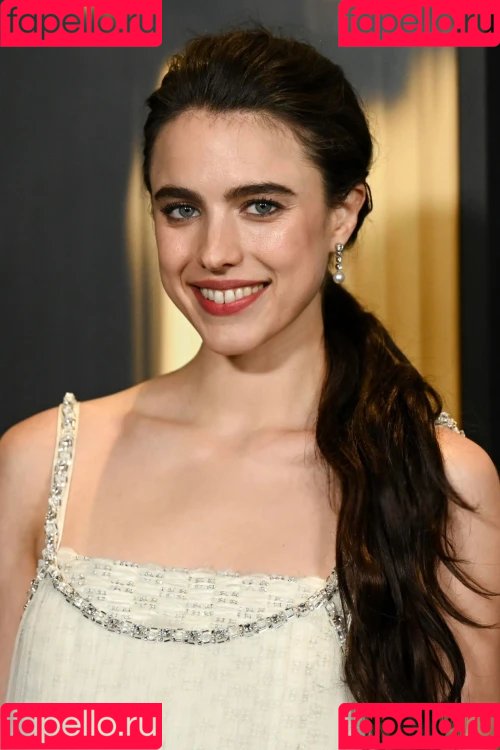 Margaret Qualley Onlyfans Photo Gallery 