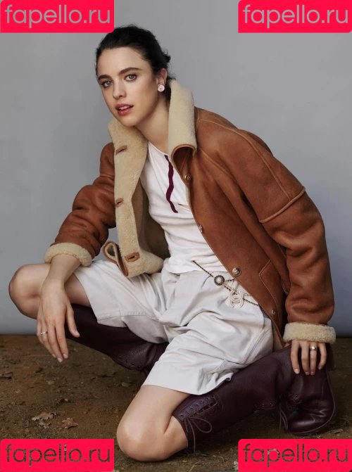 Margaret Qualley Onlyfans Photo Gallery 