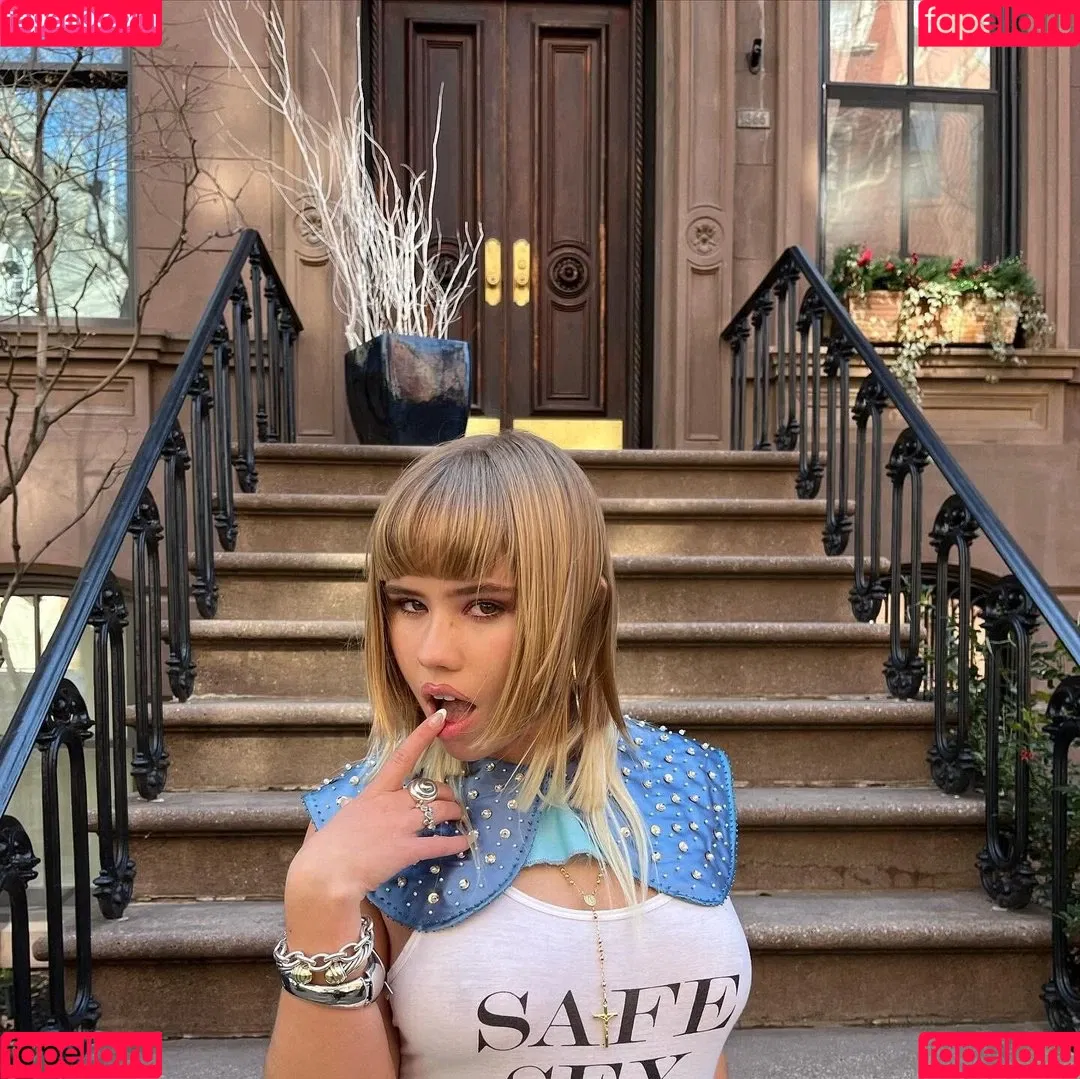 Lexee Smith Onlyfans Photo Gallery 