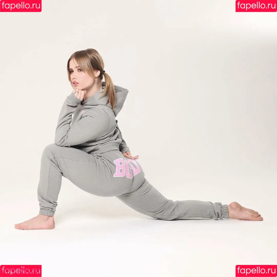 Lexee Smith Onlyfans Photo Gallery 