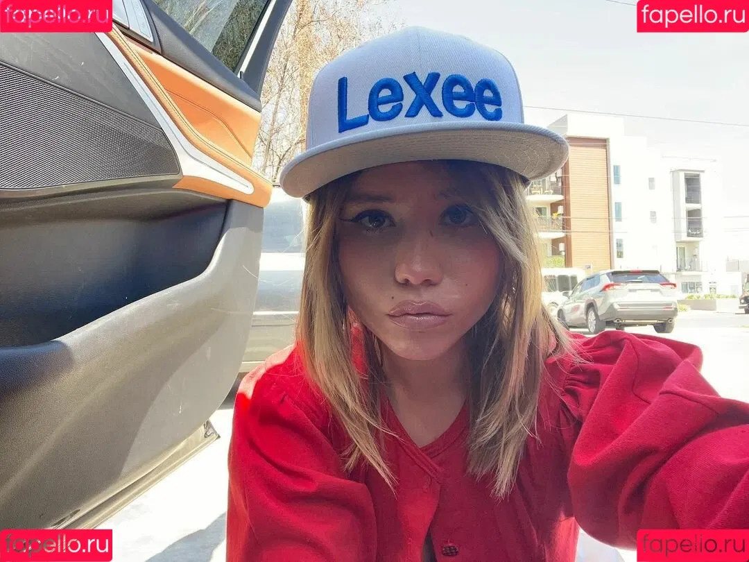 Lexee Smith Onlyfans Photo Gallery 