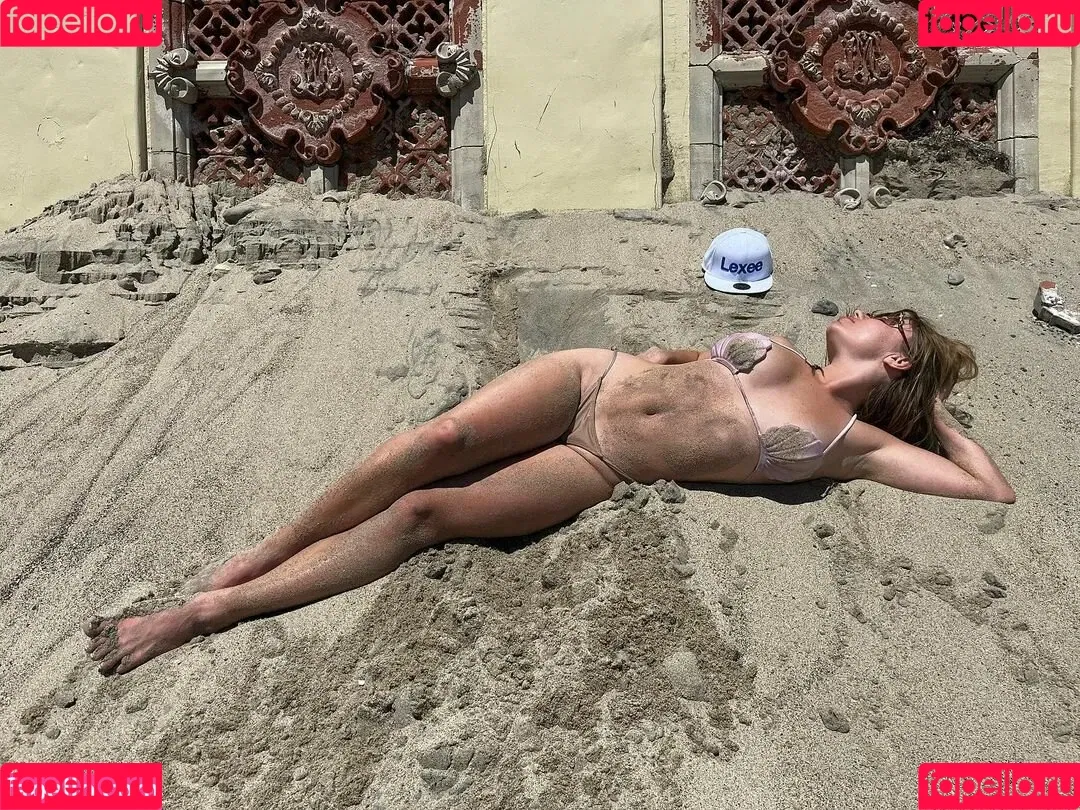 Lexee Smith Onlyfans Photo Gallery 