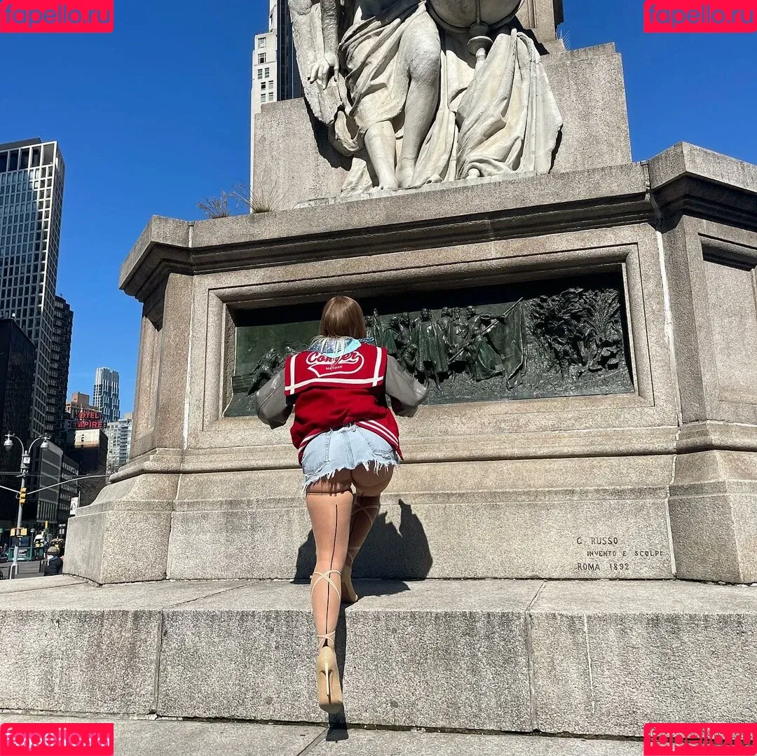 Lexee Smith Onlyfans Photo Gallery 