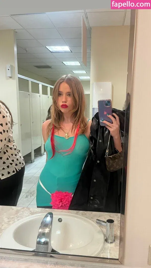 Lexee Smith Onlyfans Photo Gallery 