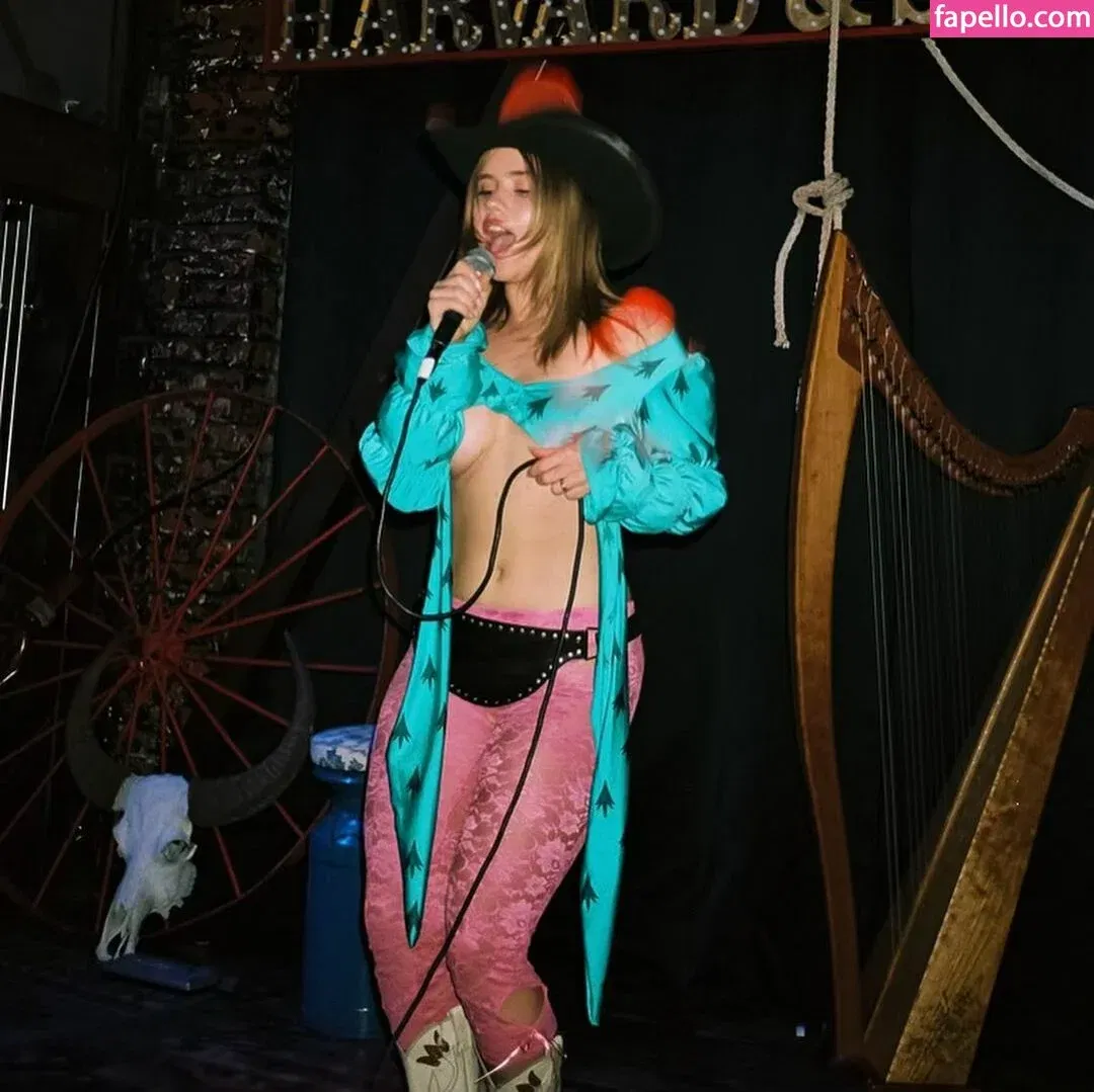 Lexee Smith Onlyfans Photo Gallery 