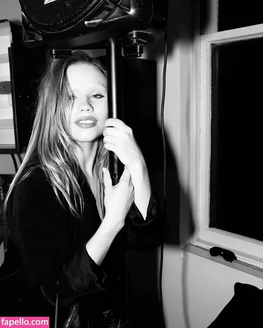 Lexee Smith Onlyfans Photo Gallery 