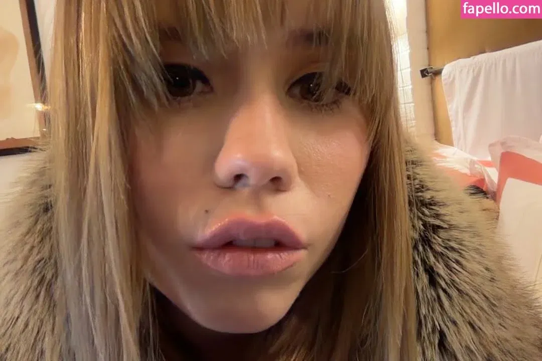 Lexee Smith Onlyfans Photo Gallery 