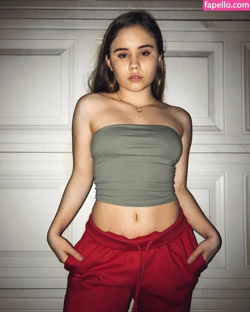 Lexee Smith Onlyfans Photo Gallery 