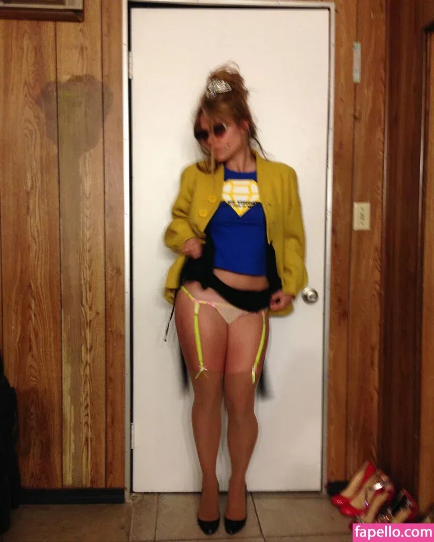 Lexee Smith Onlyfans Photo Gallery 