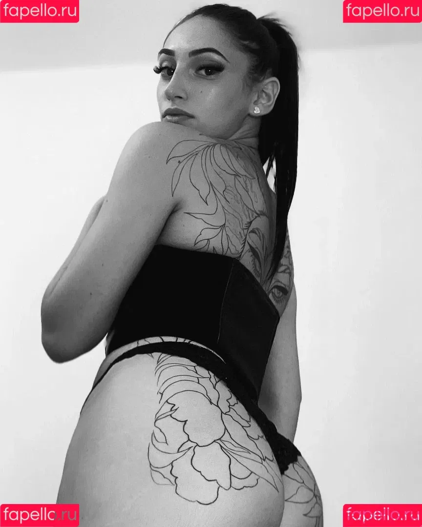 Sara Secciss Onlyfans Photo Gallery 