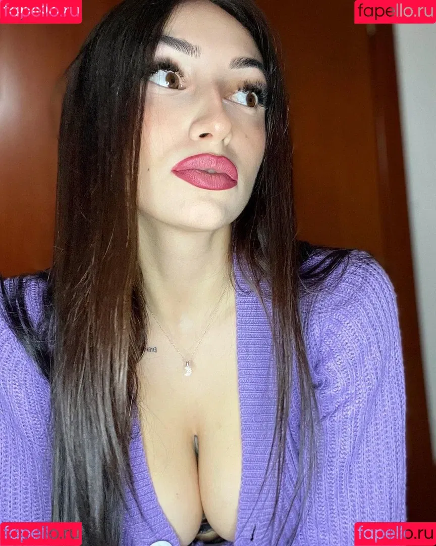 Sara Secciss Onlyfans Photo Gallery 