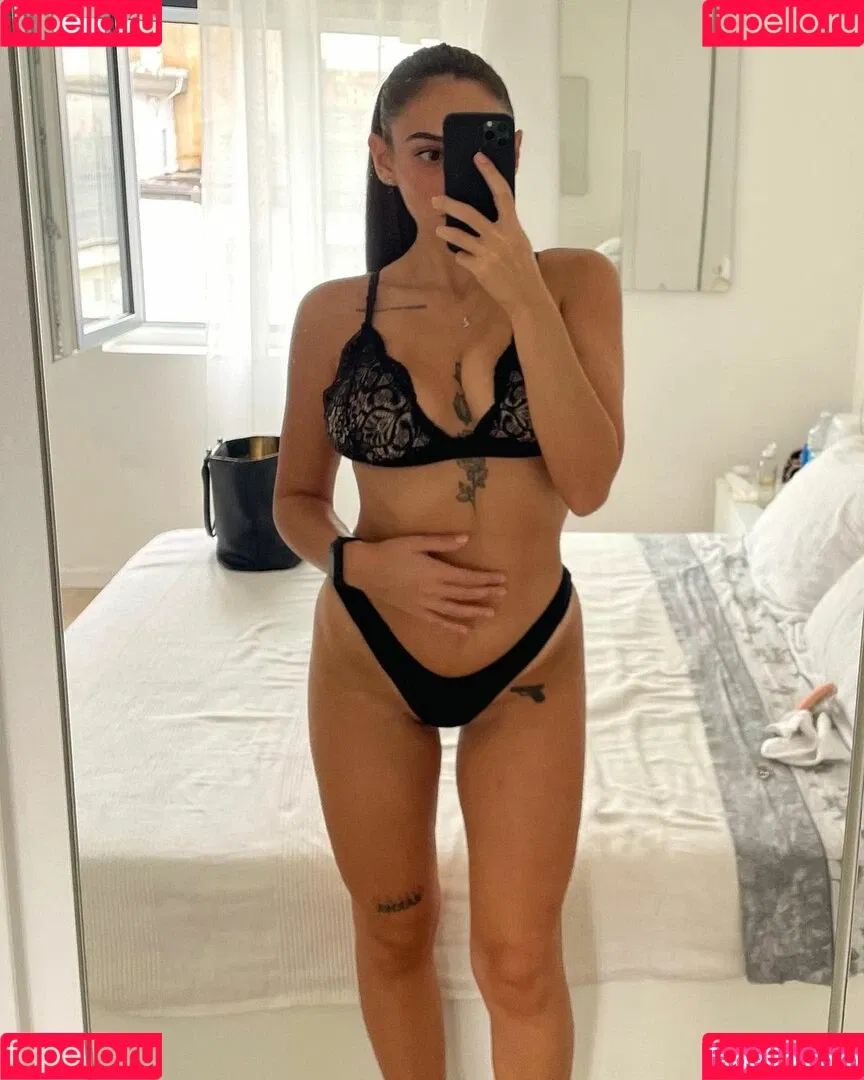 Sara Secciss Onlyfans Photo Gallery 