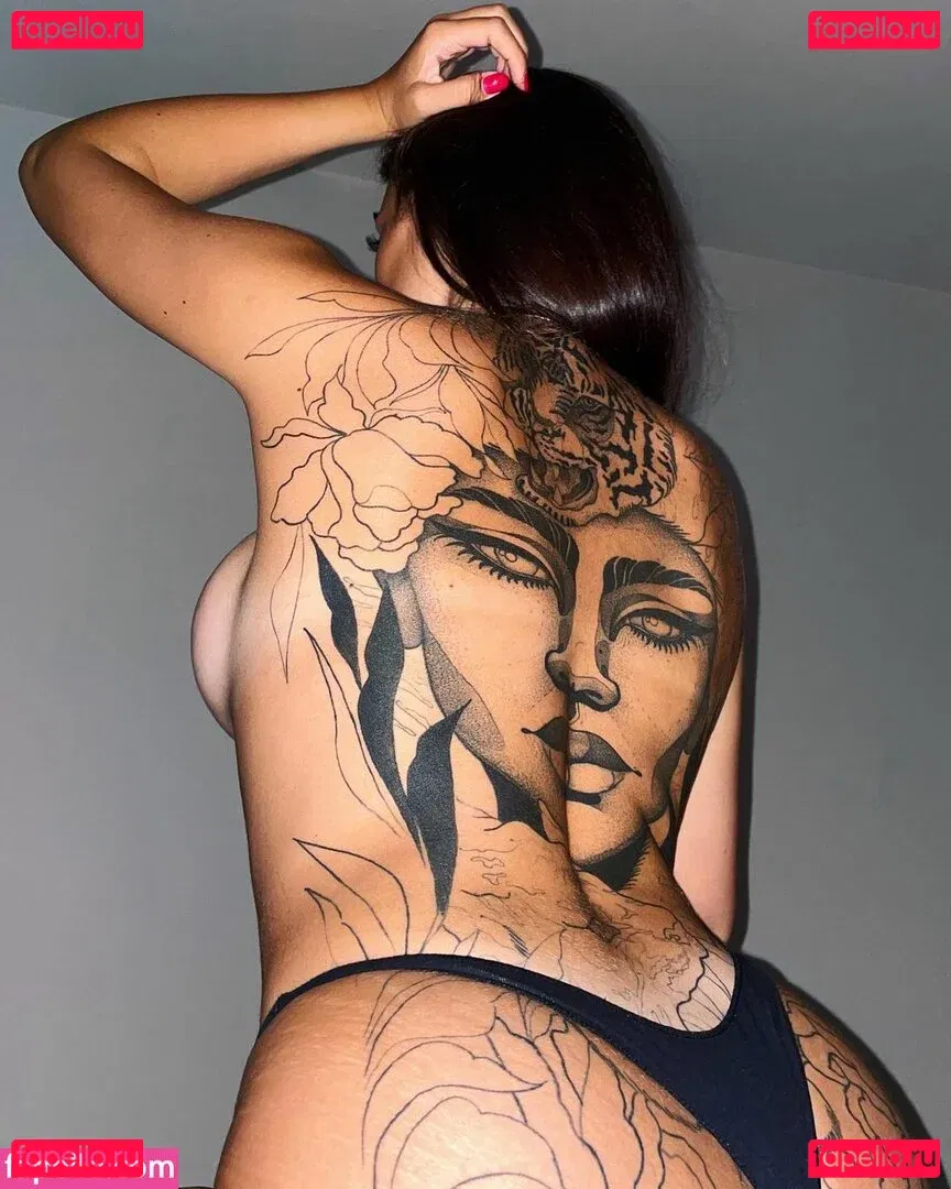 Sara Secciss Onlyfans Photo Gallery 