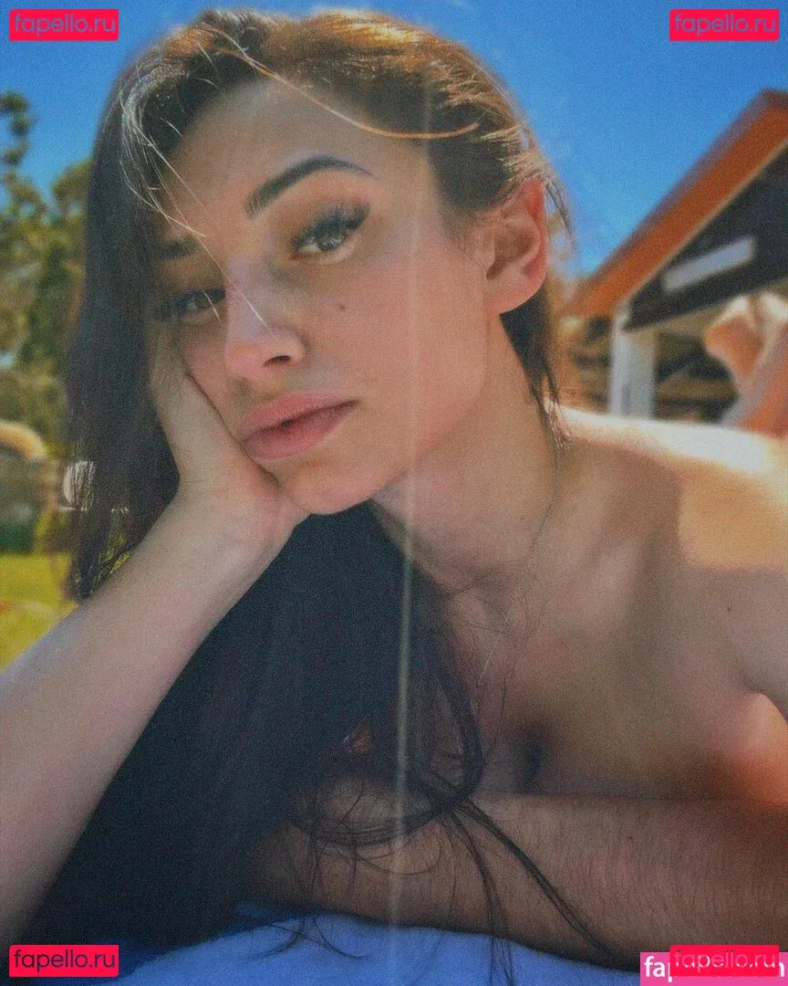 Sara Secciss Onlyfans Photo Gallery 