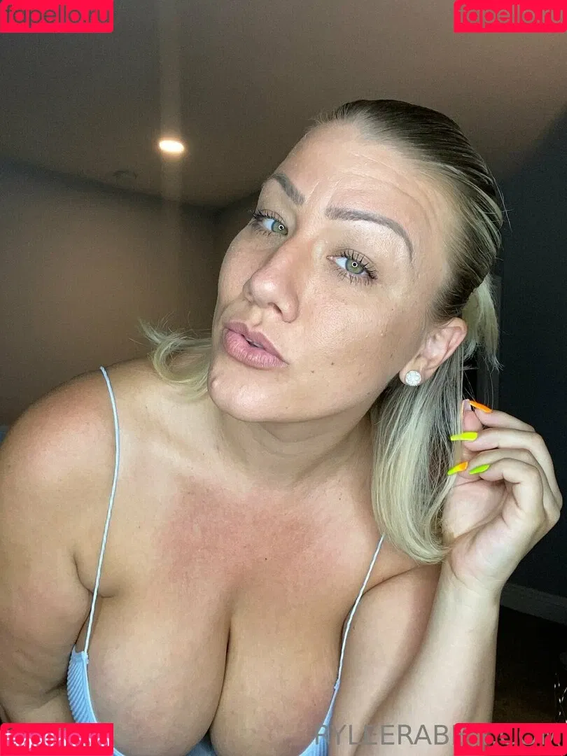 ryleerabbit Onlyfans Photo Gallery 