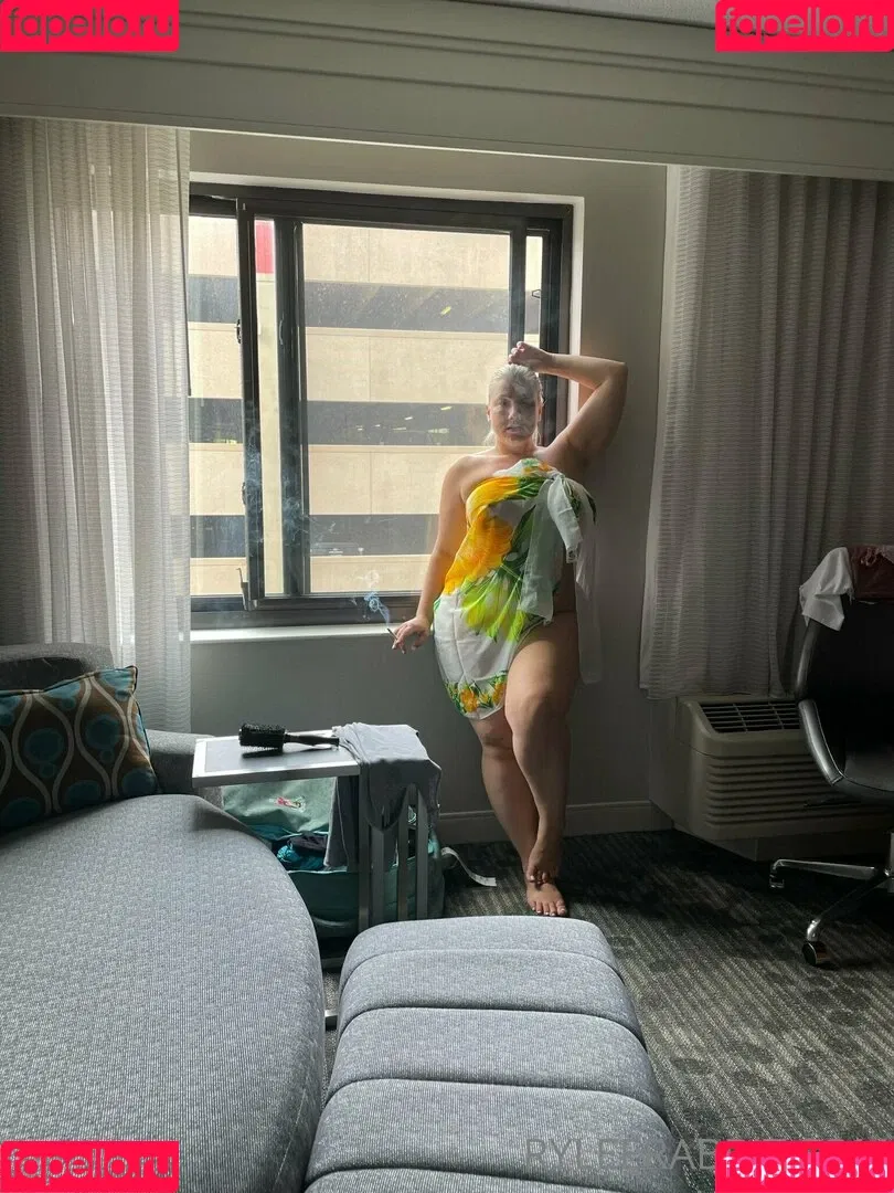 ryleerabbit Onlyfans Photo Gallery 