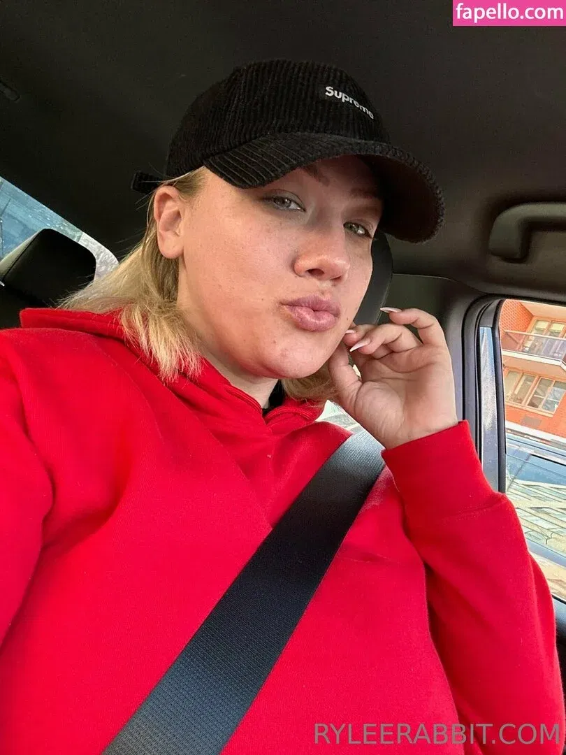 ryleerabbit Onlyfans Photo Gallery 