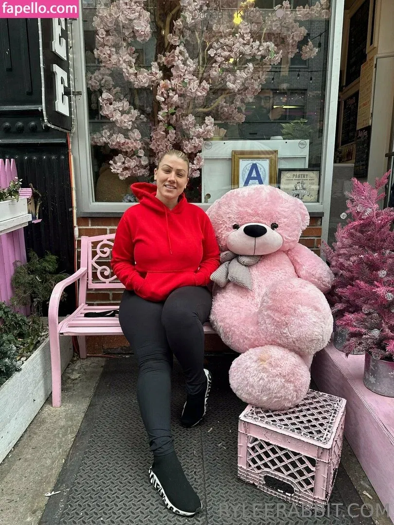 ryleerabbit Onlyfans Photo Gallery 