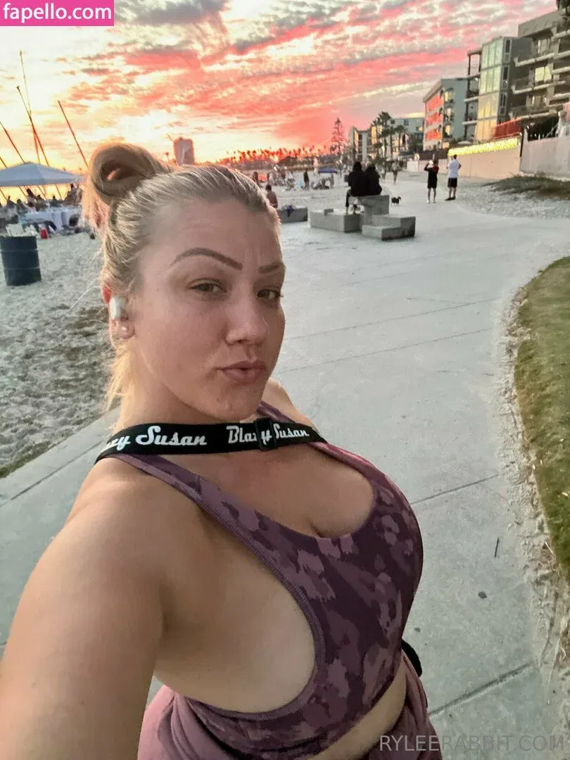 ryleerabbit Onlyfans Photo Gallery 