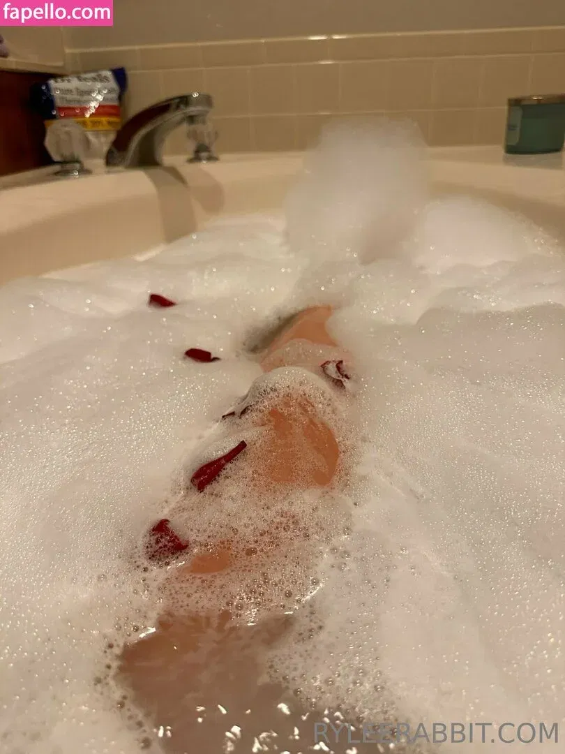 ryleerabbit Onlyfans Photo Gallery 