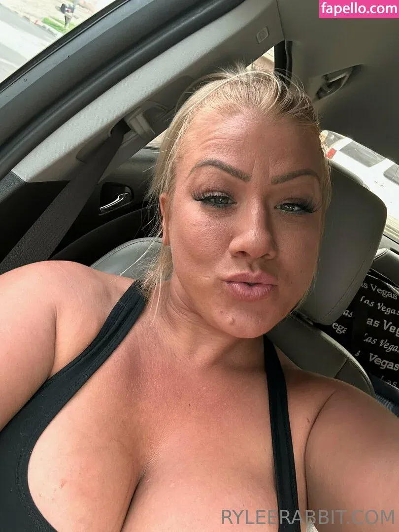 ryleerabbit Onlyfans Photo Gallery 