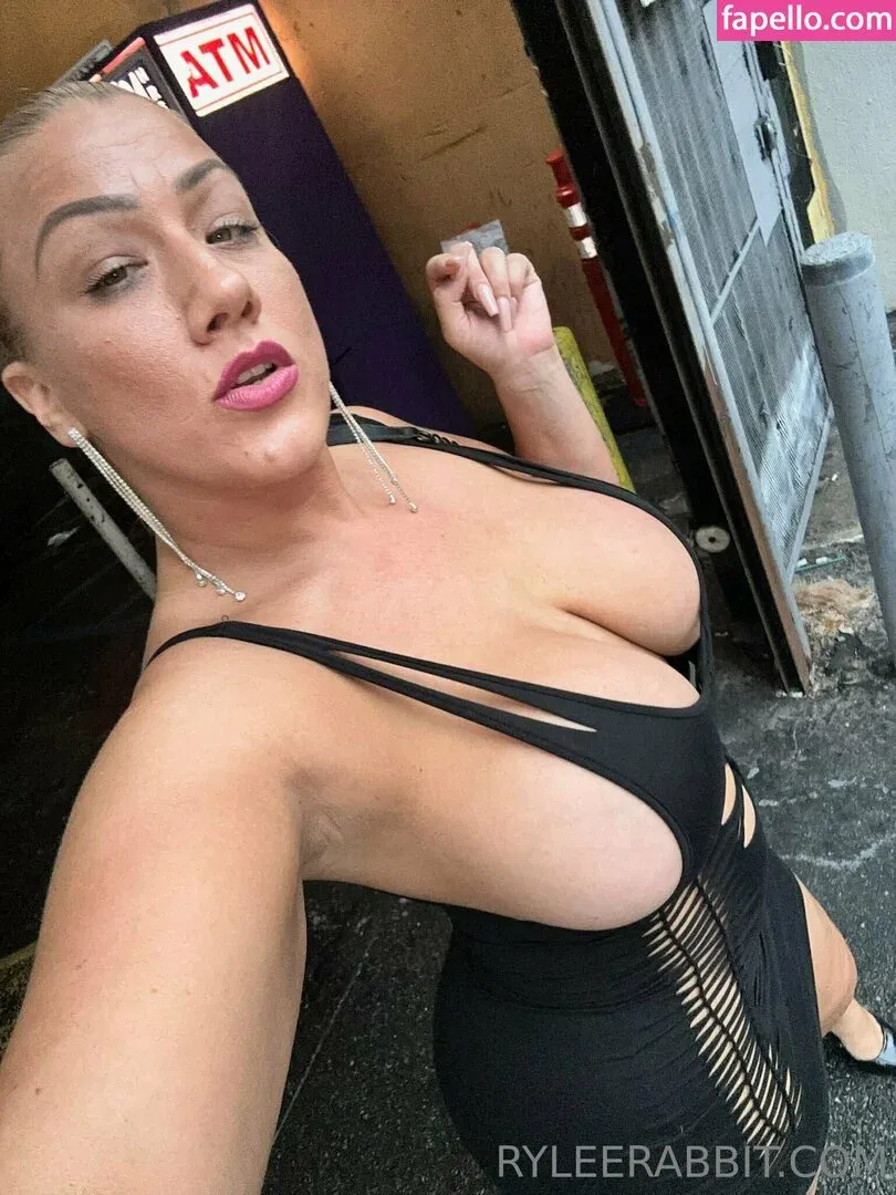 ryleerabbit Onlyfans Photo Gallery 