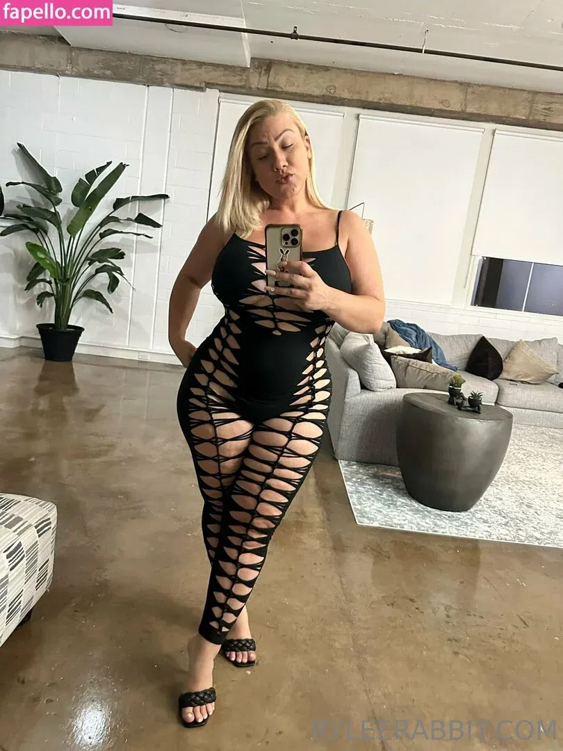 ryleerabbit Onlyfans Photo Gallery 