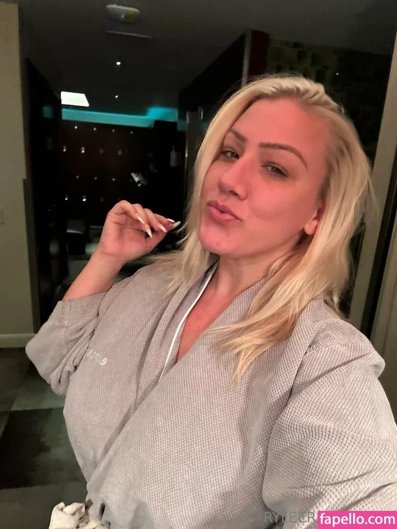 ryleerabbit Onlyfans Photo Gallery 