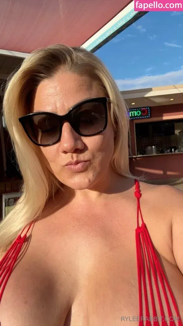 ryleerabbit Onlyfans Photo Gallery 