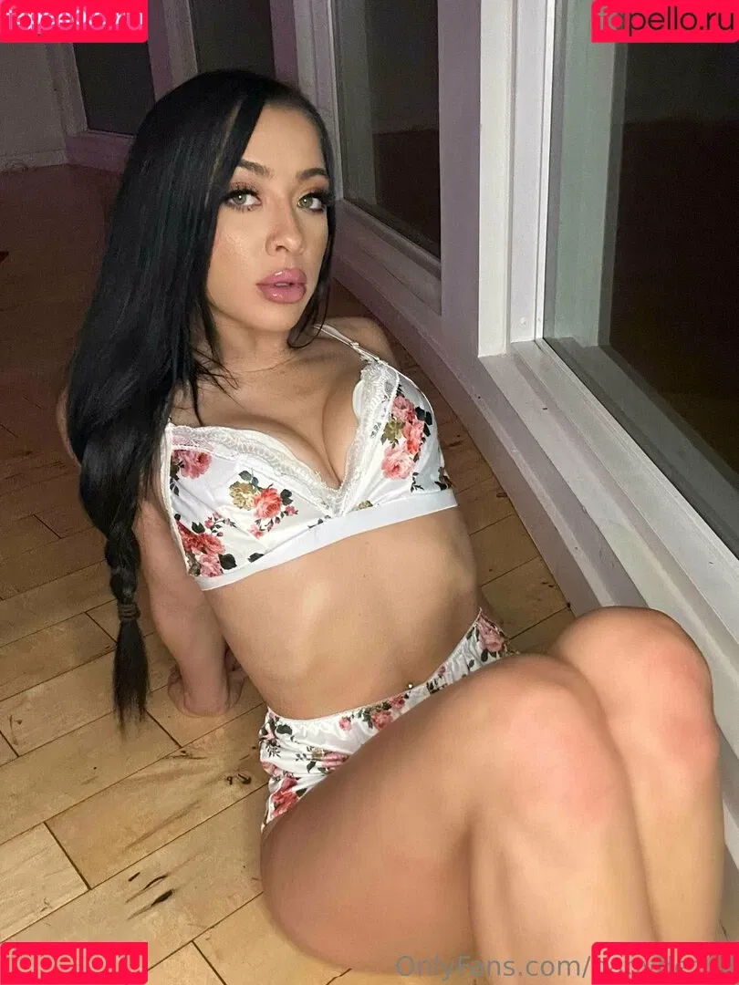 babydezxx Onlyfans Photo Gallery 
