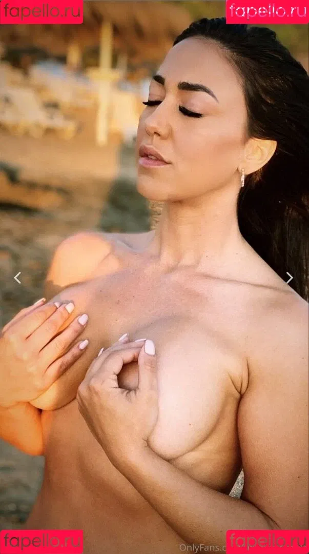 Federicapacela Onlyfans Photo Gallery 