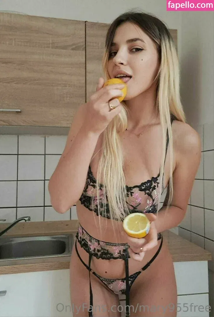 mary955free Onlyfans Photo Gallery 