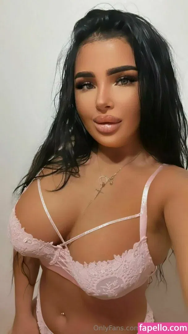mary955free Onlyfans Photo Gallery 
